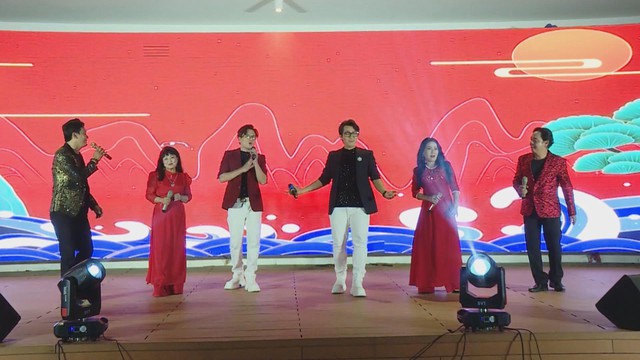 “Xuân gắn kết – Tết sẻ chia” phát động ủng hộ Quỹ Vì người nghèo  - Ảnh 2.