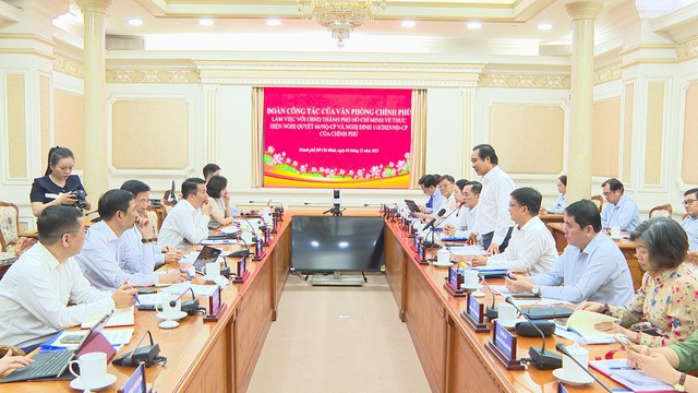 TP. Hồ Chí Minh: Cắt giảm gần 40% thời gian giải quyết thủ tục hành chính cho doanh nghiệp - Ảnh 1.