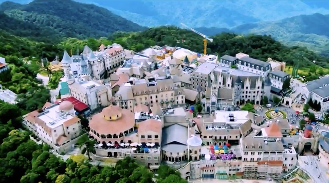 Lãng mạn mà kịch tính với "Chuyện tình nàng tiên cá"- Ảnh 7.