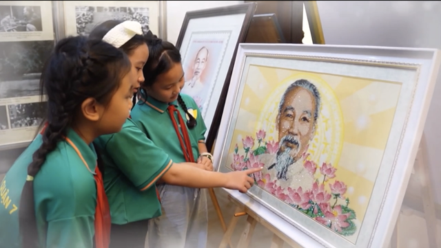 Ấn tượng Lễ trao giải về học tập và làm theo tư tưởng, đạo đức, phong cách Hồ Chí Minh - Ảnh 1.