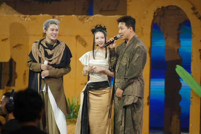 B Ray, Vương Bình có khách mời đặc biệt - Anh trai "Say hi" 2025 tập 13- Ảnh 1.