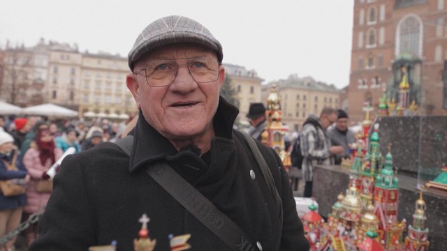 Sôi nổi cuộc thi thiết kế hang đá mừng Giáng sinh tại Ba Lan - Ảnh 5.