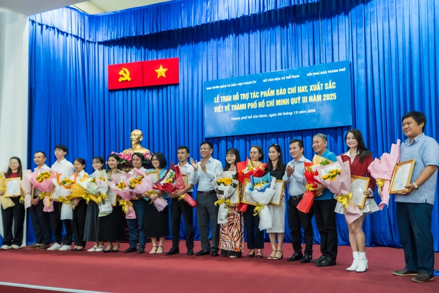 HTV có 6 tác phẩm được khen thưởng tác phẩm báo chí hay, xuất sắc viết về TP. Hồ Chí Minh trong quý III/2025 - Ảnh 3.