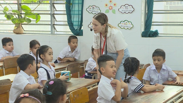TP. Hồ Chí Minh đẩy mạnh tiếng Anh trở thành ngôn ngữ thứ hai  - Ảnh 2.