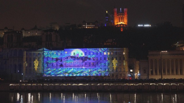 Pháp: Thành phố Lyon rực rỡ trong Lễ hội Ánh sáng - Ảnh 1.