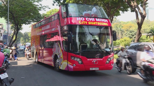 Khách quốc tế đến Việt Nam cao kỷ lục- Ảnh 1. Khách quốc tế đến Việt Nam cao kỷ lục- Ảnh 1.