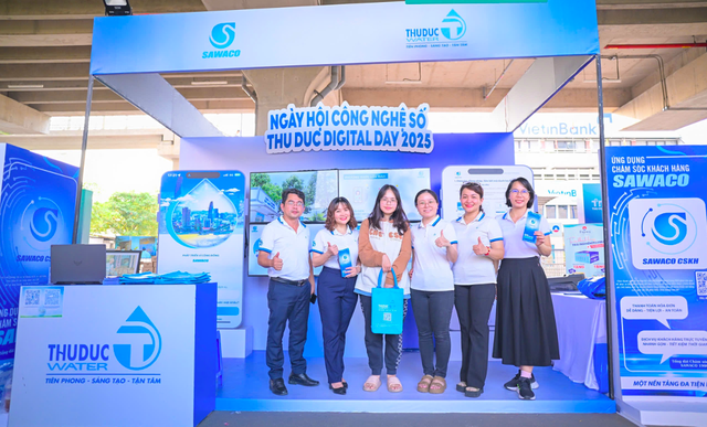Công ty Cổ phần Cấp nước Sài Gòn Sawaco tham gia ngày hội Công nghệ số Thủ Đức 2025- Ảnh 4. Công ty Cổ phần Cấp nước Sài Gòn Sawaco tham gia ngày hội Công nghệ số Thủ Đức 2025- Ảnh 4.