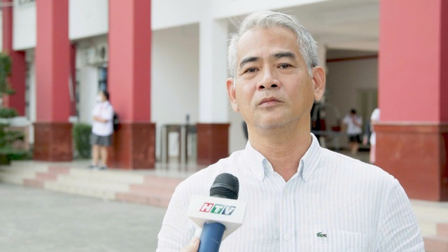 Suất chiếu miễn phí phim "Mưa đỏ" dành cho học sinh ngay tại trường học- Ảnh 3. Suất chiếu miễn phí phim "Mưa đỏ" dành cho học sinh ngay tại trường học- Ảnh 3.