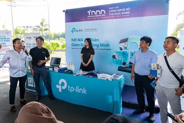 TP-Link mang giải pháp kết nối thông minh đến Thu Duc Digital Day 2025- Ảnh 1. TP-Link mang giải pháp kết nối thông minh đến Thu Duc Digital Day 2025- Ảnh 1.