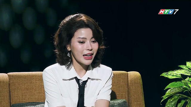 Studio H9 - Hẹn cuối tuần - Ca sĩ Trần Ngọc Ánh: Lối đi trải qua hồng vẫn có đầy những mũi gai - Ảnh 1.