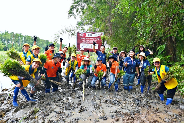 Gần 62.000 cây hỗ lớn được trồng tại 6 rừng đầu nguồn khắp Việt Nam - Ảnh 1.