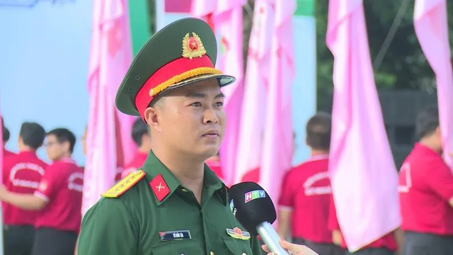 Lễ ra quân Chiến dịch Kỳ nghỉ hồng lần thứ 24 và Chiến dịch tình nguyện Hành quân xanh lần thứ 19 năm 2025 - Ảnh 5.