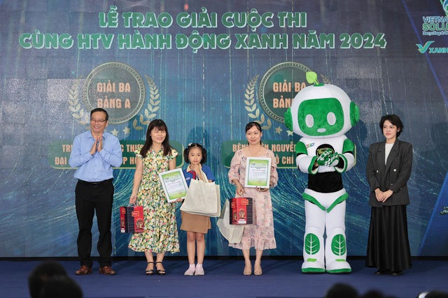 5 năm cùng HTV hành động xanh- Ảnh 5. 5 năm cùng HTV hành động xanh- Ảnh 5.