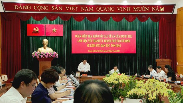 Củng cố khối đại đoàn kết: Đoàn Trung ương làm việc về dân tộc, tôn giáo tại TP.HCM - Ảnh 2.