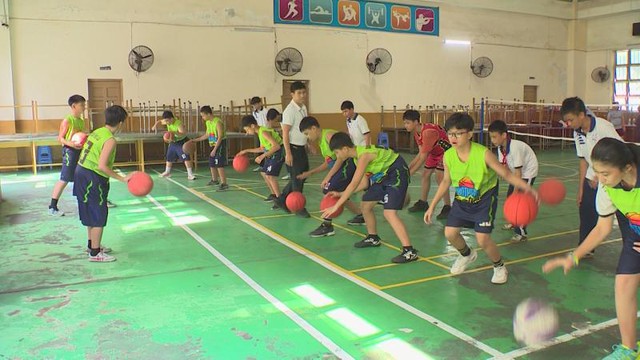 Sân chơi hè mới: Các trường TP.HCM mở cửa với hàng loạt câu lạc bộ miễn phí cho học sinh  - Ảnh 2.