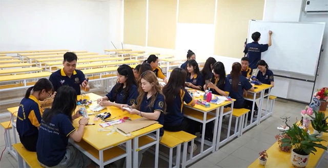 Sức mạnh của Gen Z trong vấn đề bảo vệ môi trường- Ảnh 1. Sức mạnh của Gen Z trong vấn đề bảo vệ môi trường- Ảnh 1.