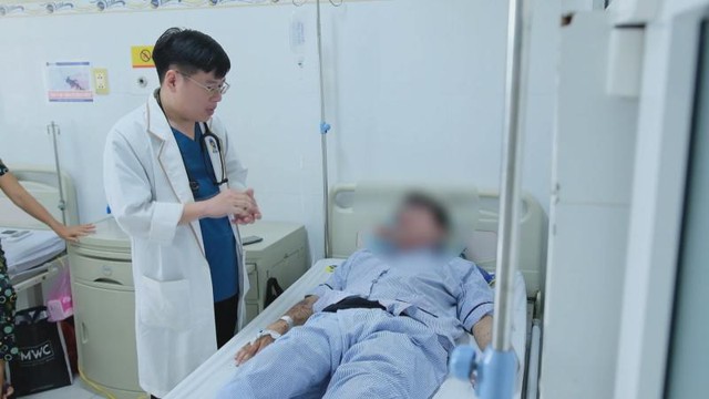 Nam thanh niên được cứu sống nhờ phát hiện sớm hội chứng hoại tử da hiếm gặp - Ảnh 2.