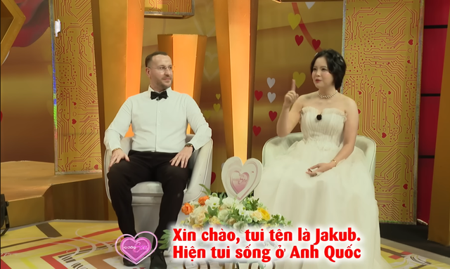 Cô chủ siêu thị Việt và chàng đầu bếp Ba Lan nên duyên từ ứng dụng hẹn hò - Ảnh 1.