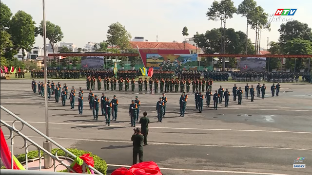 Bộ Tư lệnh TP.HCM khai mạc Hội thi, Hội thao quốc phòng - TDTT 2025 - Ảnh 2.