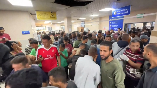 Palestine tố Israel tấn công điểm phát viện trợ ở Gaza, hàng chục người thiệt mạng - Ảnh 1.
