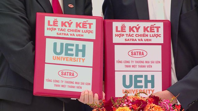 SATRA và UEH hợp tác đào tạo nguồn nhân lực chất lượng cao - Ảnh 2.