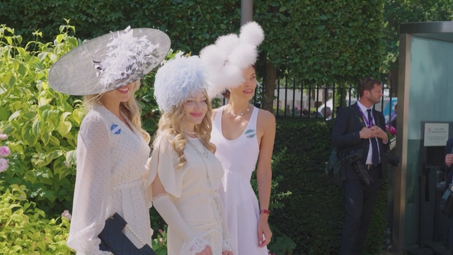 Royal Ascot: Cuộc đua của những chiếc nón sáng tạo tại Anh - Ảnh 1.