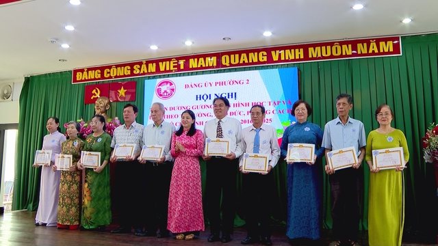 Hội nghị Tổng kết hoạt động Phường 2, quận Bình Thạnh nhiệm kỳ 2020 - 2025 - Ảnh 3.