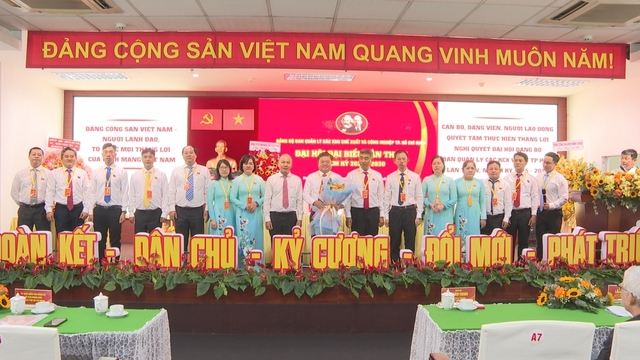 Đại hội Đảng bộ HEPZA lần thứ V: Kiện toàn tổ chức, hướng tới phát triển công nghiệp công nghệ cao – xanh – số - Ảnh 4.