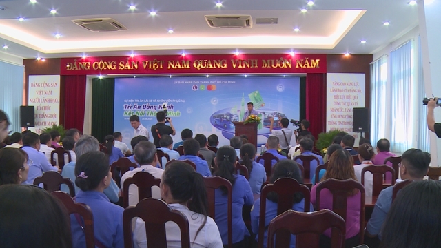 TP.HCM tôn vinh lực lượng xe buýt: Thúc đẩy chuyển đổi số giao thông công cộng - Ảnh 1.