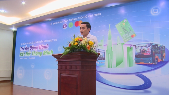 TP.HCM tôn vinh lực lượng xe buýt: Thúc đẩy chuyển đổi số giao thông công cộng - Ảnh 4.
