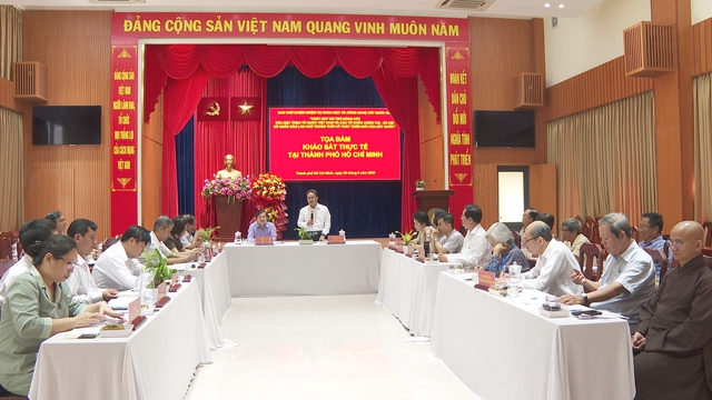 Phát huy vai trò nòng cốt của MTTQ Việt Nam và các tổ chức chính trị - xã hội trong tình hình mới - Ảnh 1.