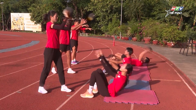 Đội tuyển điền kinh Việt Nam hướng đến SEA Games 33 - Ảnh 1. Đội tuyển điền kinh Việt Nam hướng đến SEA Games 33 - Ảnh 1.