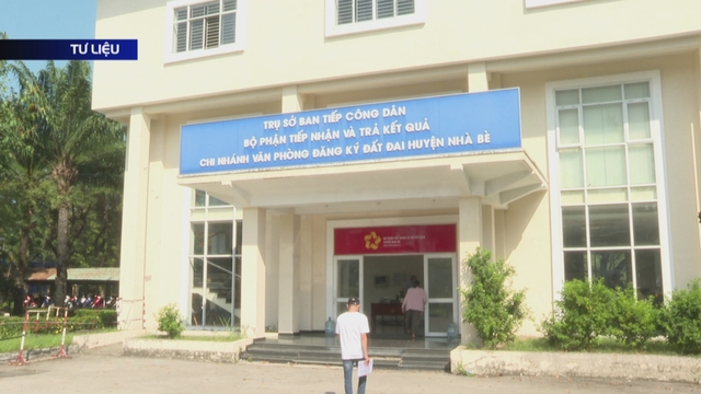 Nhân lực sau tinh giản: Cơ hội phát triển cho khu vực tư nhân TP.HCM - Ảnh 1.