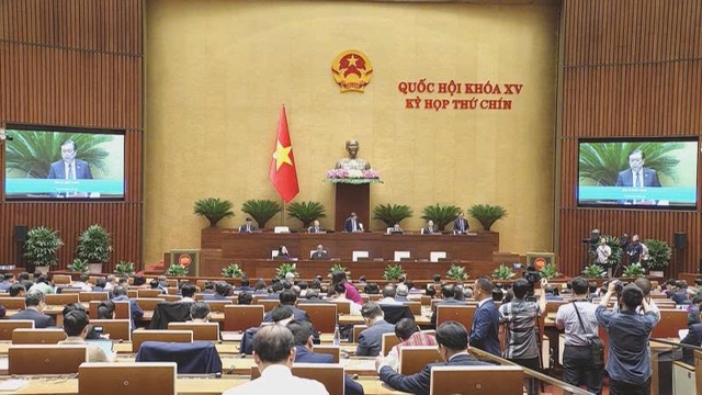 Quốc hội thông qua 14 Luật và Nghị quyết - Ảnh 1.
