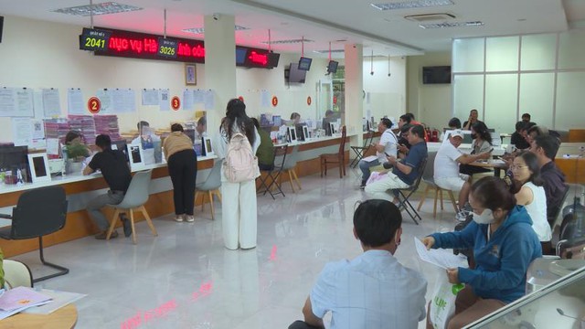 TP.HCM công bố địa điểm, số đường dây nóng Trung tâm Hành chính công 168 phường, xã - Ảnh 1.