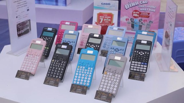 Casio FX-880BTG – Trợ thủ đắc lực cho học sinh trong kỳ thi THPT quốc gia 2025  - Ảnh 2.