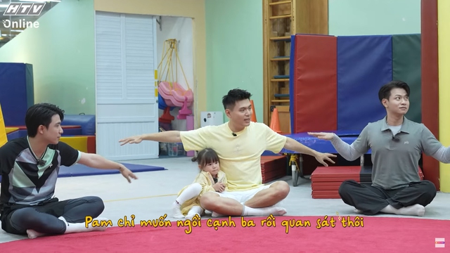 Pam cùng ba Long vượt qua “khủng hoảng tuổi lên 3” - Ảnh 3.