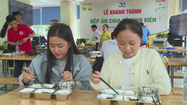 Bếp ăn chia sẻ sinh viên – Nơi thắp lên ngọn lửa yêu thương - Ảnh 5.