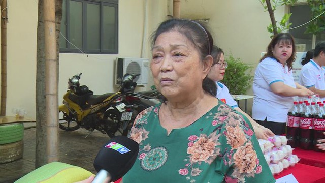 "Siêu thị 0 đồng": Tấm lòng cán bộ Phường 8 vẹn nguyên trước thềm chuyển giao  - Ảnh 3.