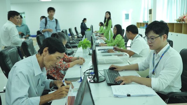 Phường Xuân Hòa chính thức đi vào vận hành - Ảnh 2.