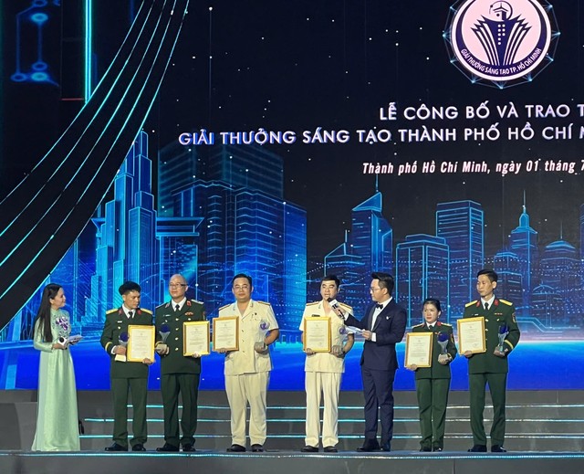 NewZround: Giải thưởng Sáng tạo TP.HCM lần thứ 4 -Hành trình lan tỏa những ý tưởng vì cộng đồng - Ảnh 2.