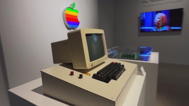 Mỹ: Sotheby's mở tuần lễ đấu giá "Geek Week" - Ảnh 1.
