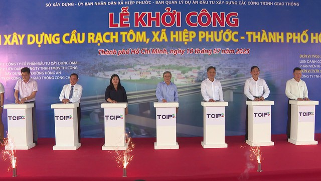 Cầu Rạch Tôm khởi công: Gỡ "nút thắt" giao thông, mở lối phát triển phía Nam TP.HCM - Ảnh 3.