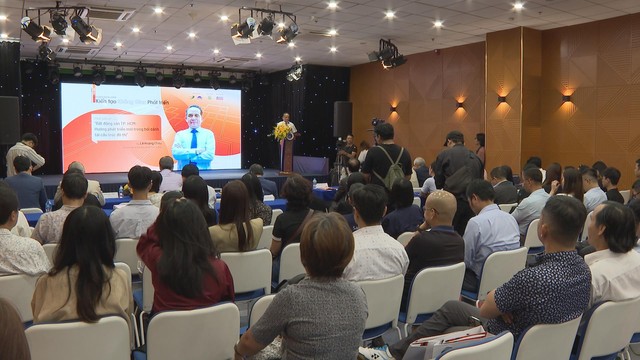 Tọa đàm "Cải cách hành chính - Kiến tạo không gian phát triển"- Ảnh 1. Tọa đàm "Cải cách hành chính - Kiến tạo không gian phát triển"- Ảnh 1.