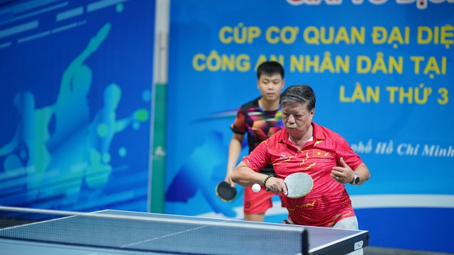 Giải bóng bàn Cúp cơ quan đại diện Cục Truyền thông CAND tại TP.HCM - Ảnh 1.