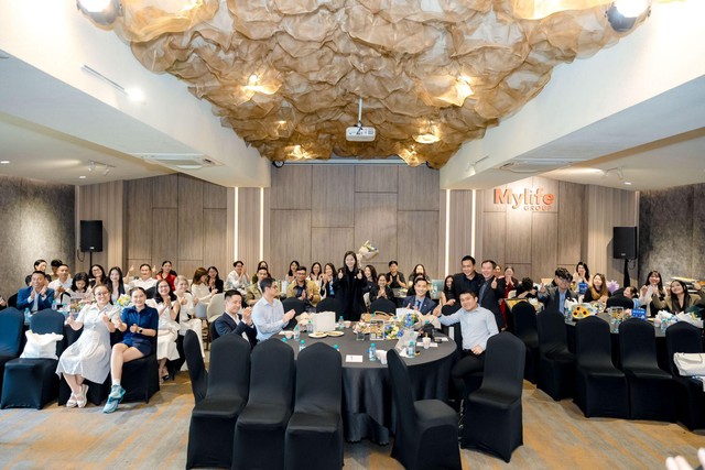 KKD Việt Nam tìm lời giải cho kinh tế tư nhân ở nửa cuối 2025 - Cần bình ổn chờ đợi hay bứt phá khác biệt?- Ảnh 2. KKD Việt Nam tìm lời giải cho kinh tế tư nhân ở nửa cuối 2025 - Cần bình ổn chờ đợi hay bứt phá khác biệt?- Ảnh 2.