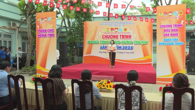Lan tỏa yêu thương từ chương trình “Nghĩa tình Đông Hưng Thuận” - Ảnh 3.