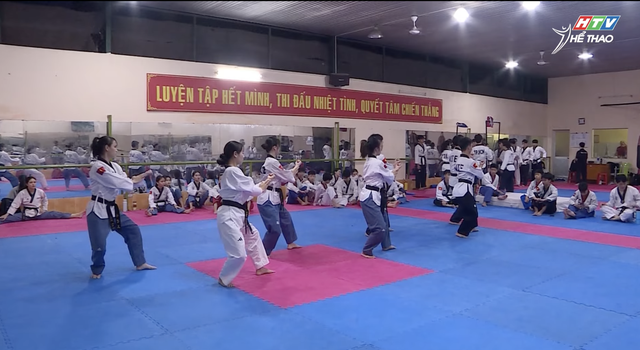 Đội tuyển quyền Taekwondo Việt Nam sẵn sàng chinh phục đấu trường Châu Á và SEA Games 33 - Ảnh 2.