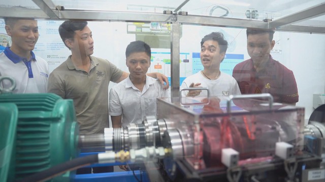 Nhiều trường Đại học công bố ngưỡng điểm xét tuyển 2025: Cơ hội và yêu cầu mới- Ảnh 2. Nhiều trường Đại học công bố ngưỡng điểm xét tuyển 2025: Cơ hội và yêu cầu mới- Ảnh 2.