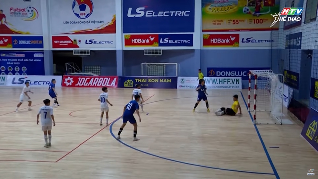 Khởi tranh giải Futsal U20 TP.HCM - Ảnh 1.